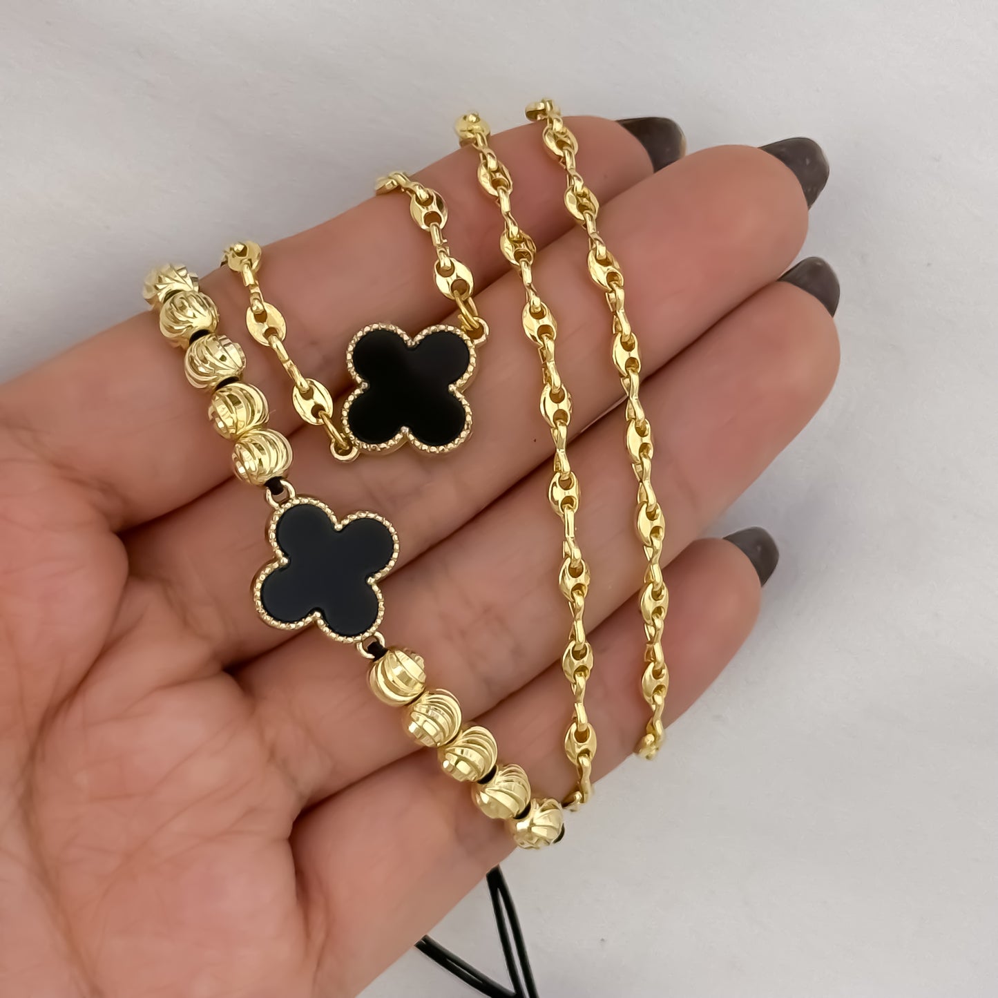 Cadena Tejido Gucci de Dama de 45cm de 3mm de Grosor + Dije de Van Cleef Negro + Pulseras Tejida Balin Italiano Herraje Van Cleef en Oro Laminado 18k con Garantía de por vida