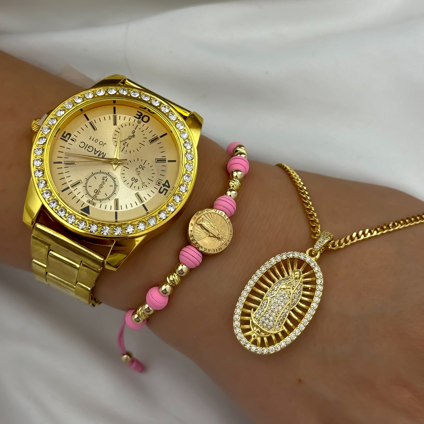 Conjunto Cadena Cubana 45cm + Virgen Guadalupe con circones + Manilla virgen Guadalupe en Baño de Oro 18k con Garantia de por vida + Reloj Guess + Envio Gratis