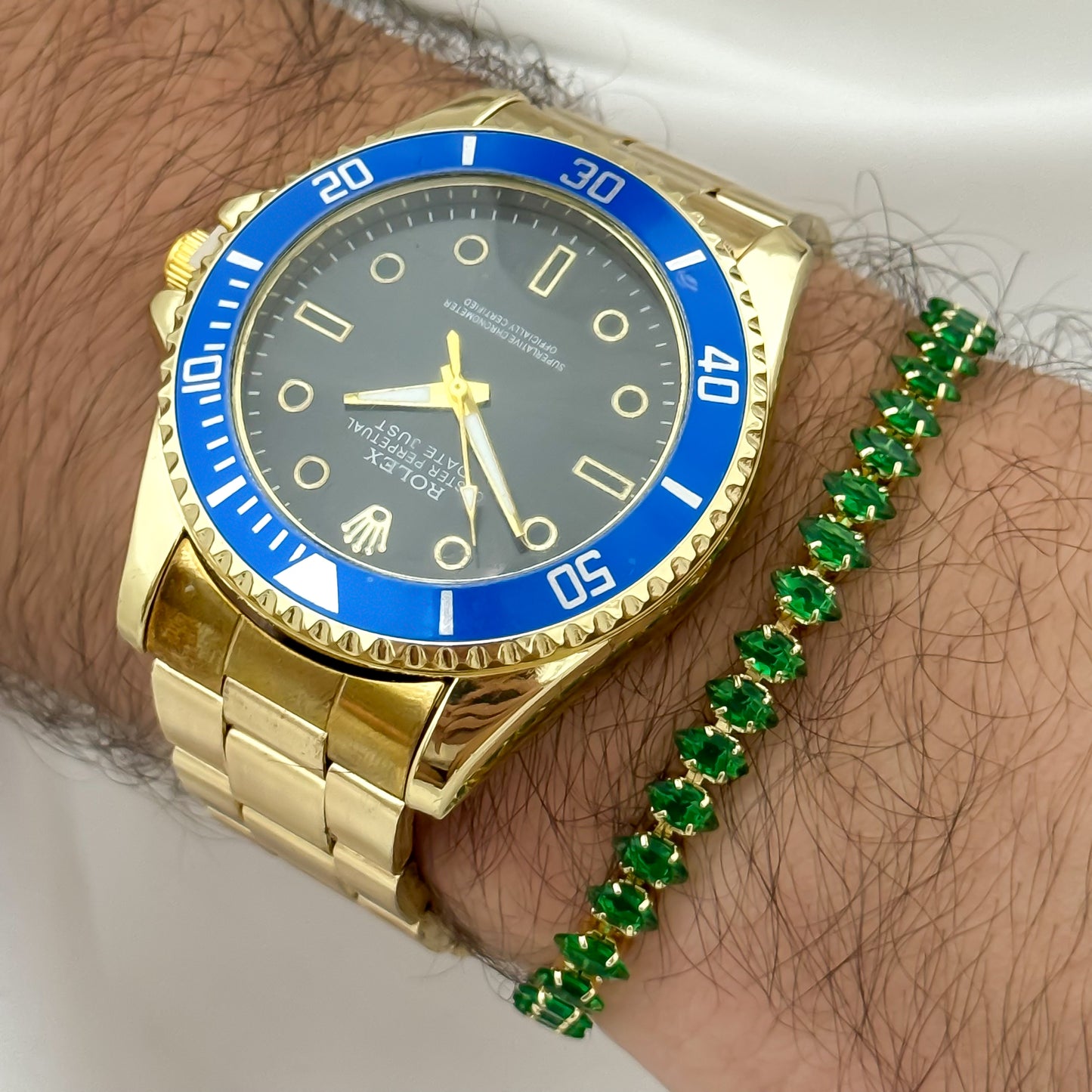 RELOJ ROLEX  ORO AMARILLO + PULSERA TENNIS VERDE ESMERALDA  EN BAÑ0 DE ORO DE 18K ,